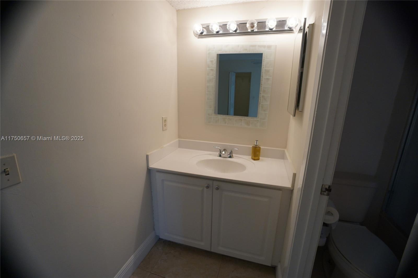 13015 SW 88th Ter S # B Unit: 201-B