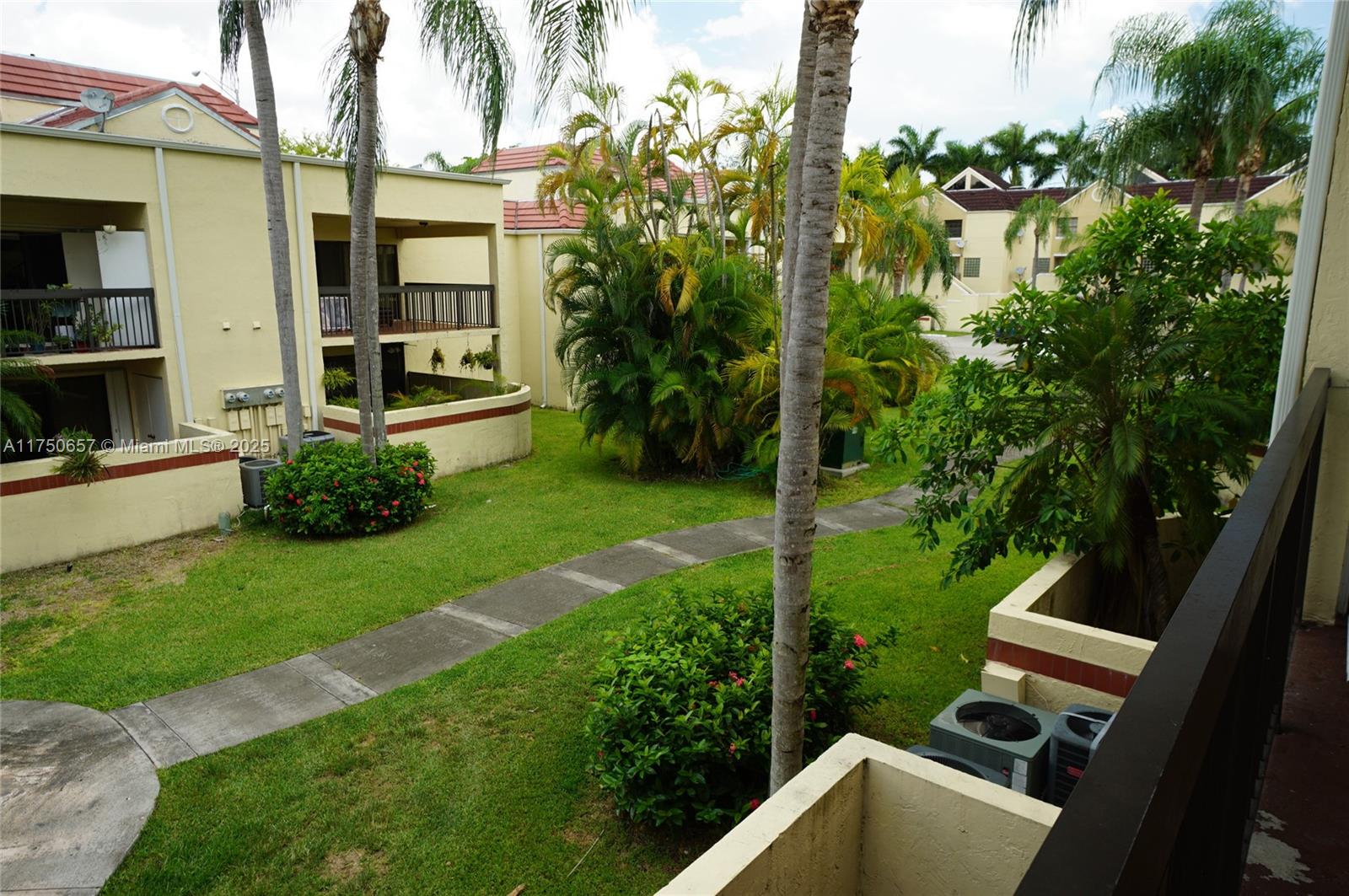 13015 SW 88th Ter S # B Unit: 201-B