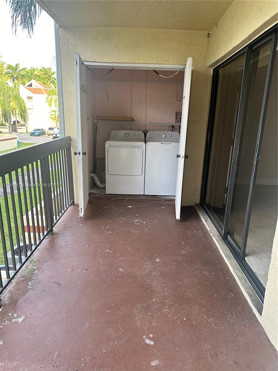 13015 SW 88th Ter S # B Unit: 201-B