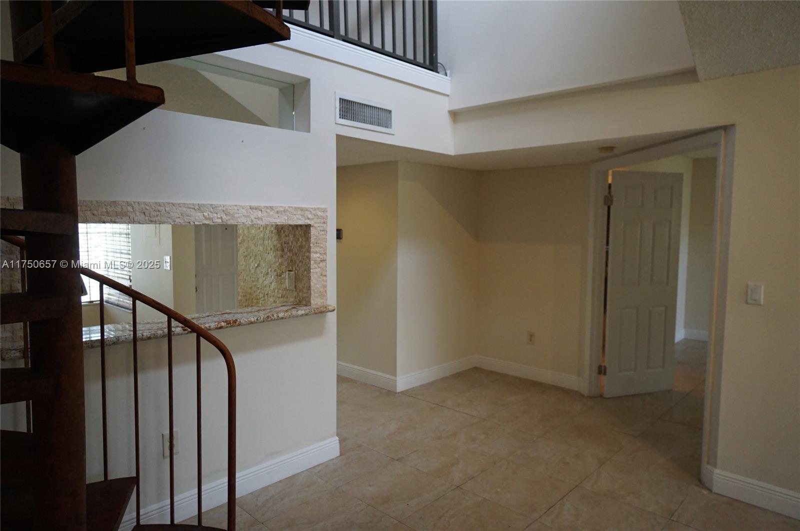 13015 SW 88th Ter S # B Unit: 201-B