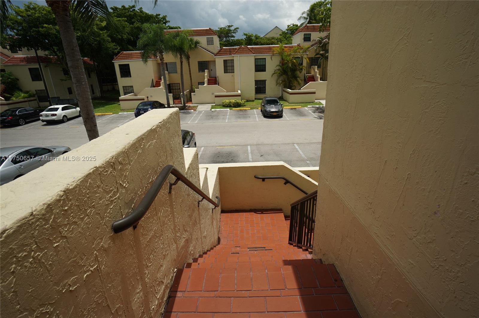 13015 SW 88th Ter S # B Unit: 201-B