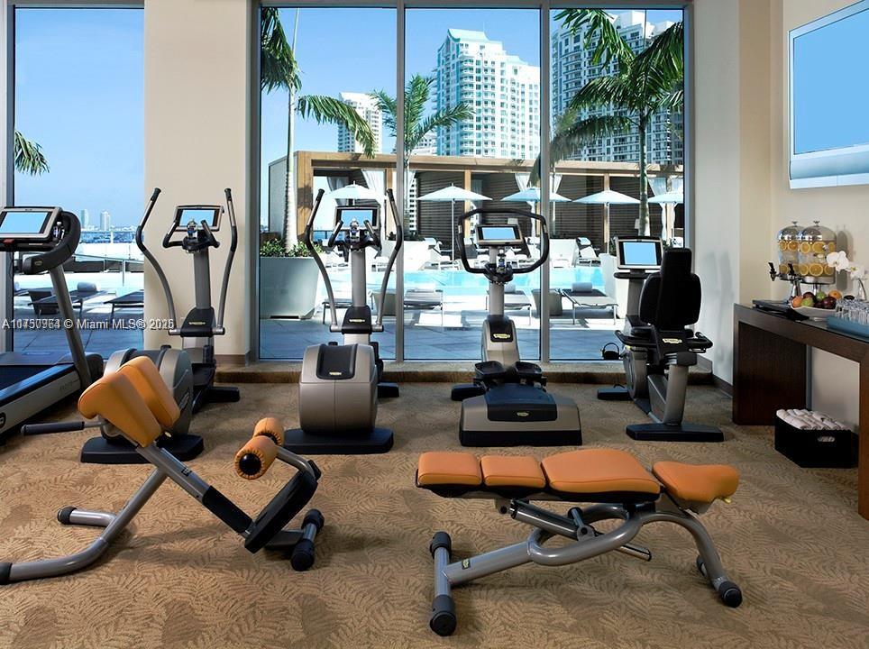 200 Biscayne Boulevard Way # 5103