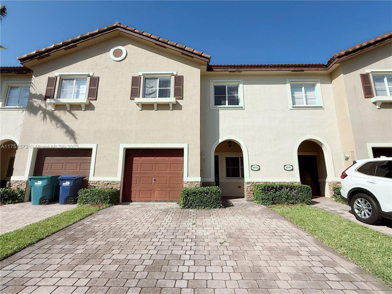 8923 SW 221st Ter
