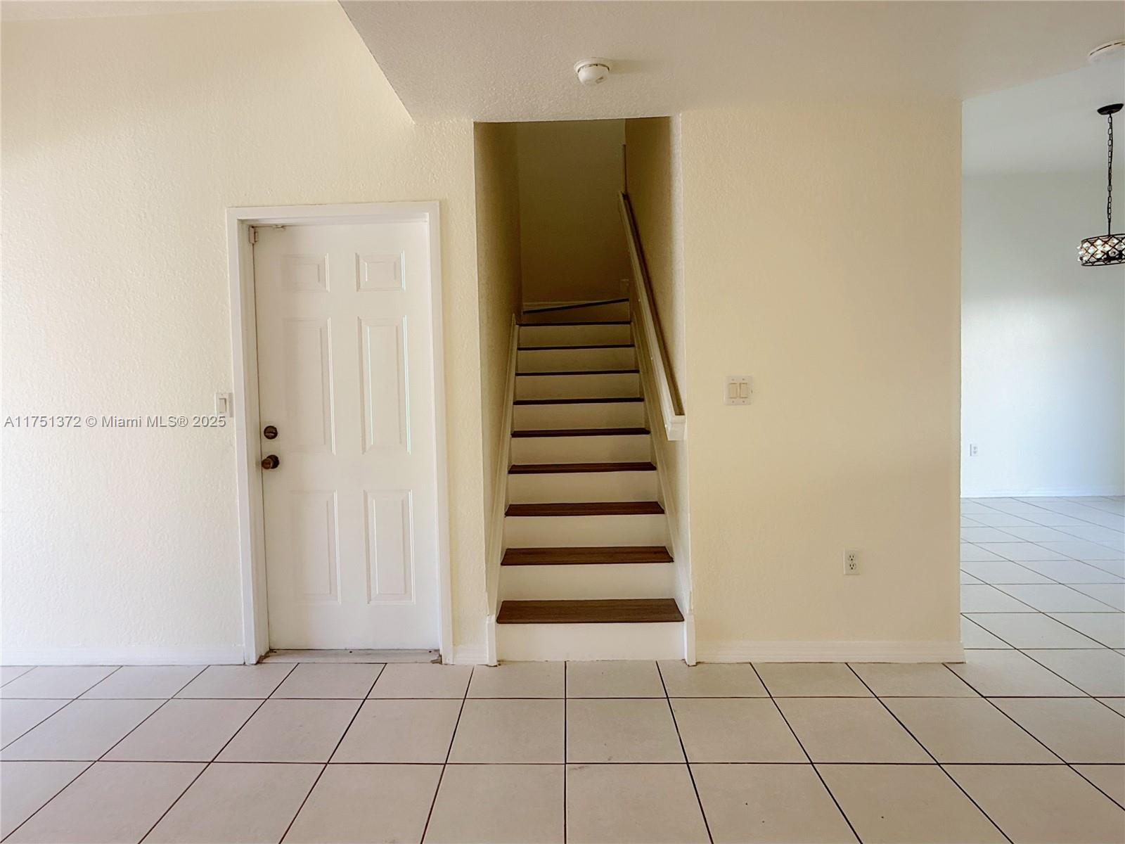 8923 SW 221st Ter