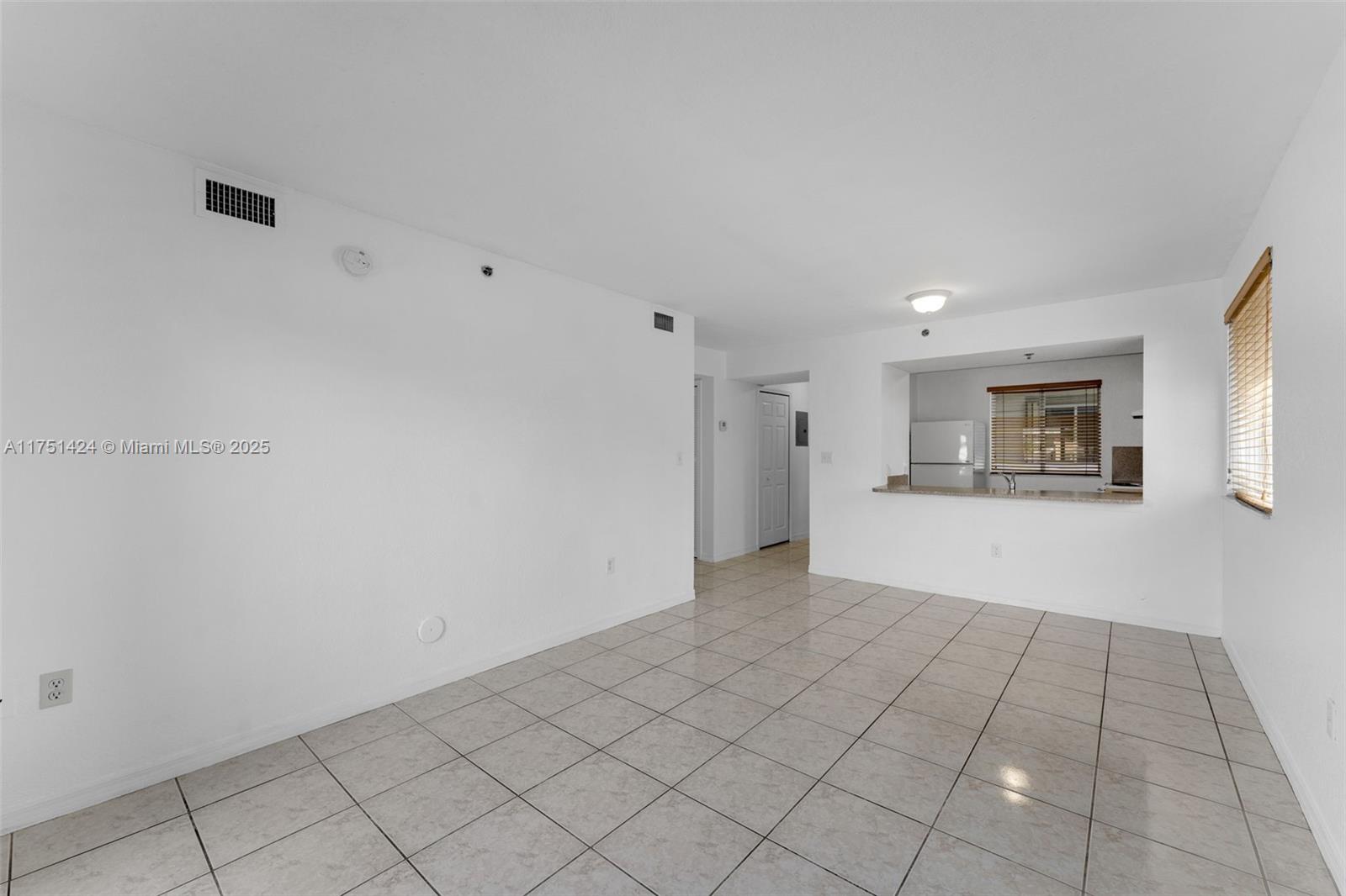 2800 SW 7th St # 201