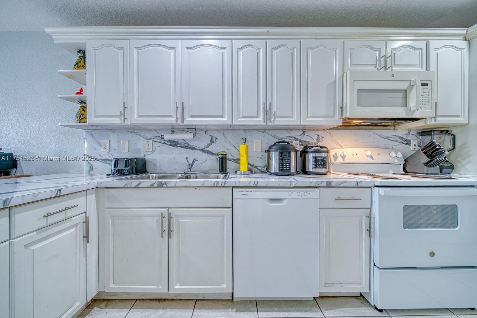 10450 SW 172nd St # 10450