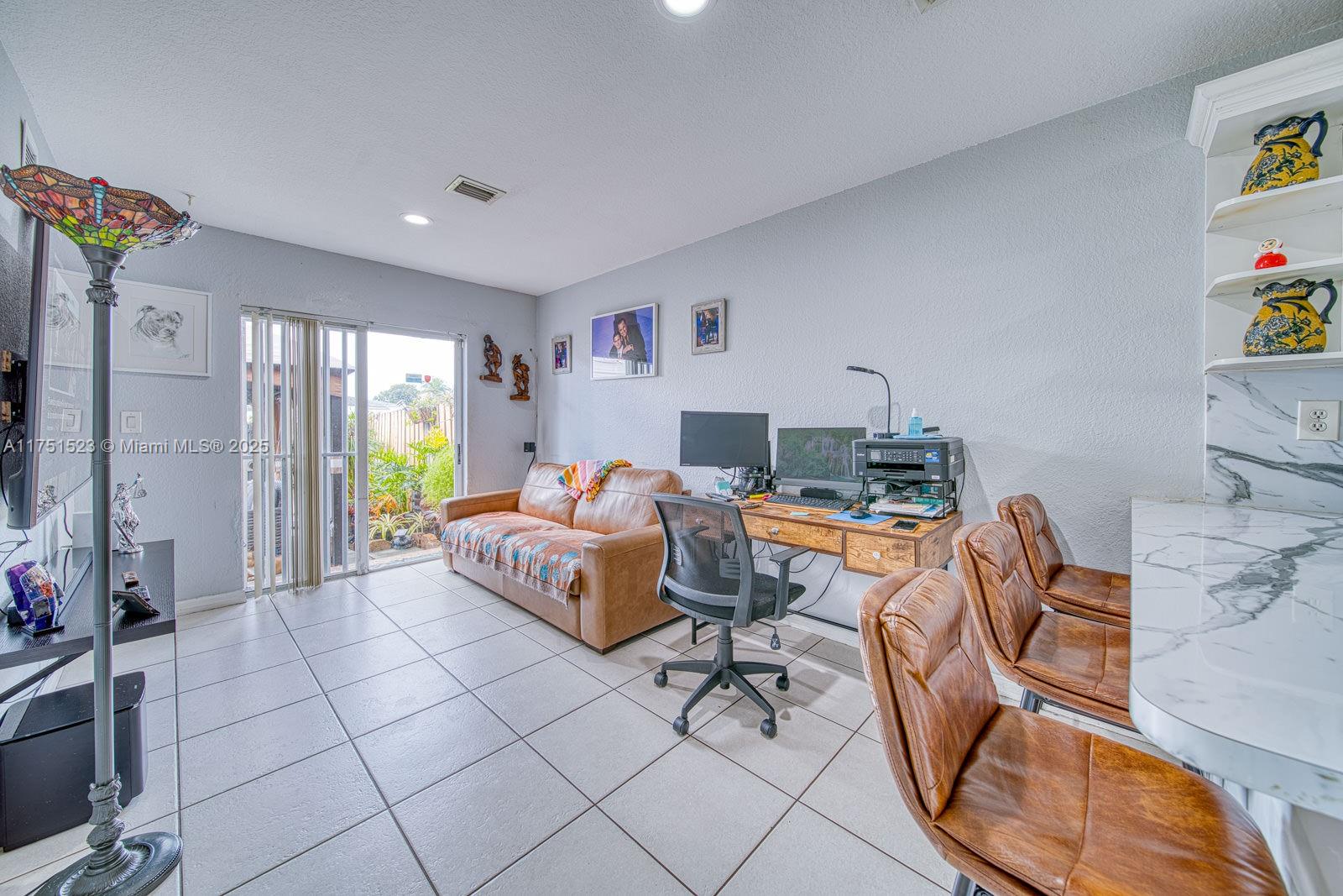 10450 SW 172nd St # 10450