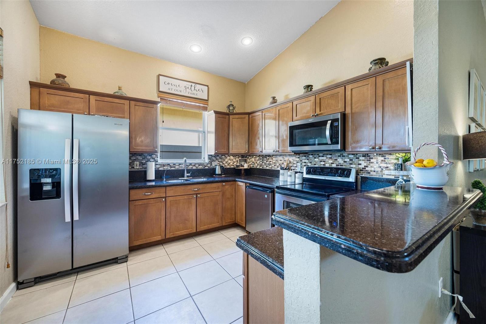 1660 NE 37th Ave
