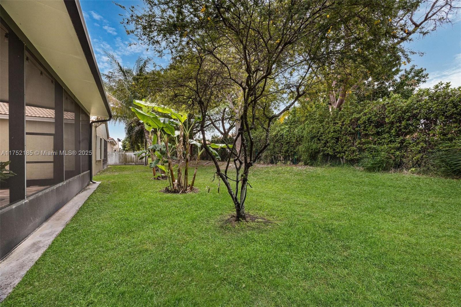 1660 NE 37th Ave