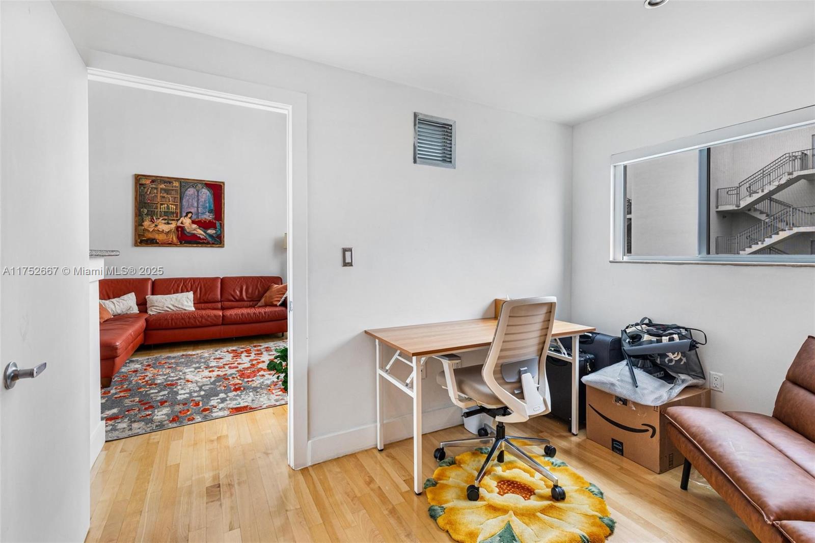 7728 Collins Ave # 16