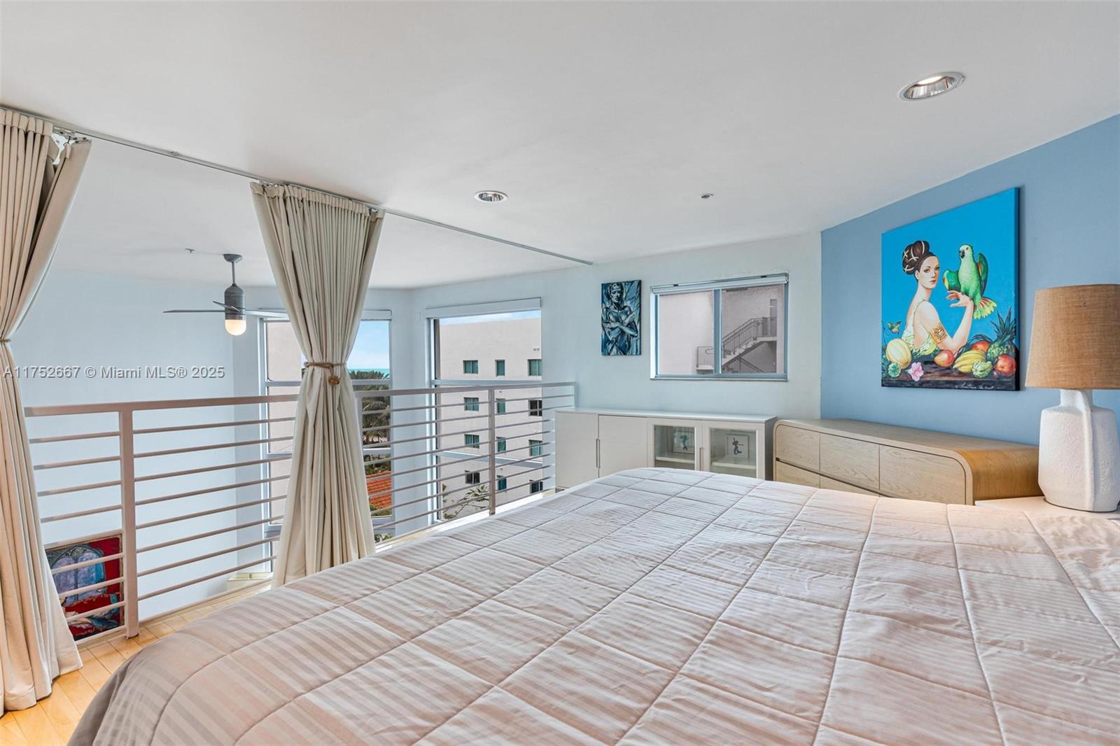 7728 Collins Ave # 16
