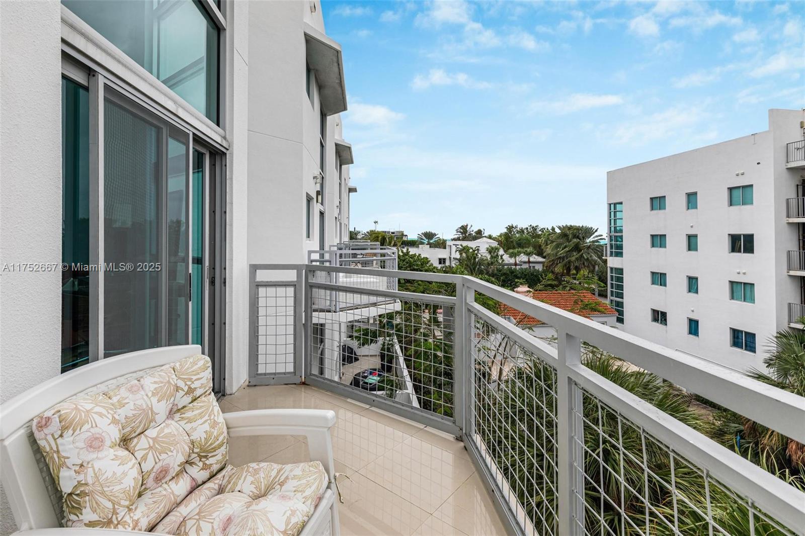 7728 Collins Ave # 16
