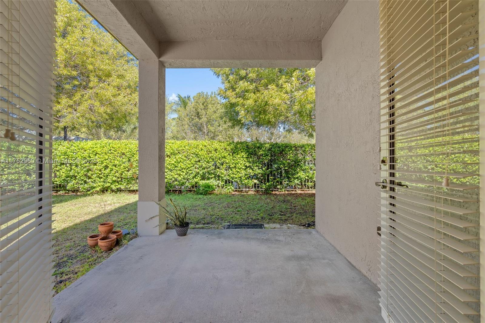 1270 NE 39th Ave