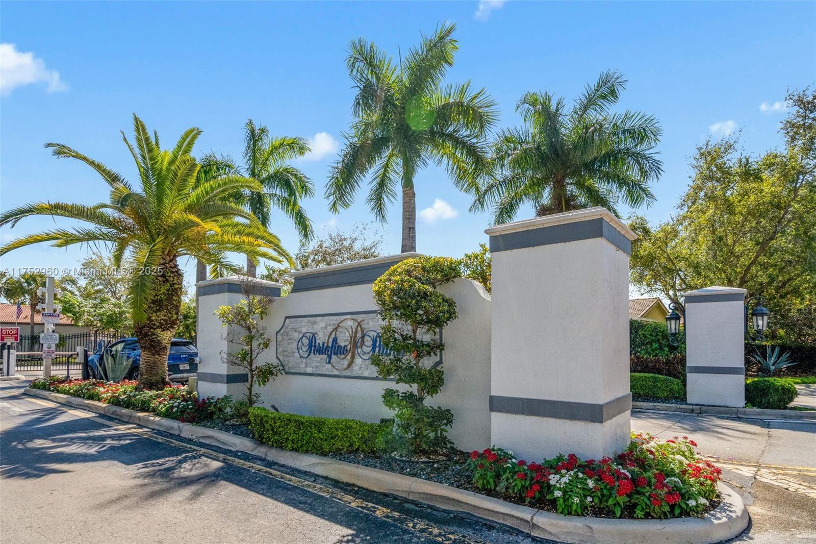 1270 NE 39th Ave
