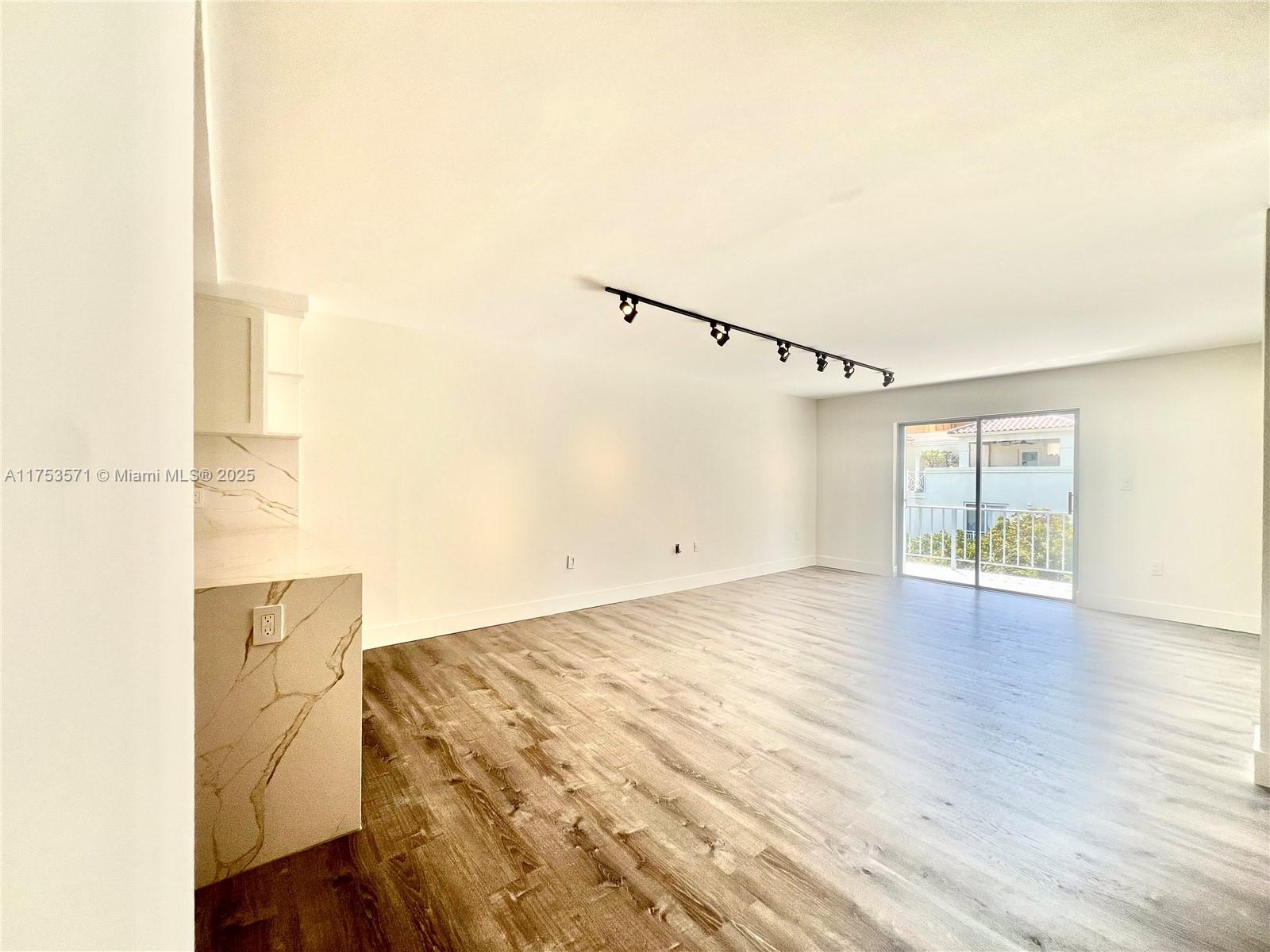 201 Jefferson Ave # 4C