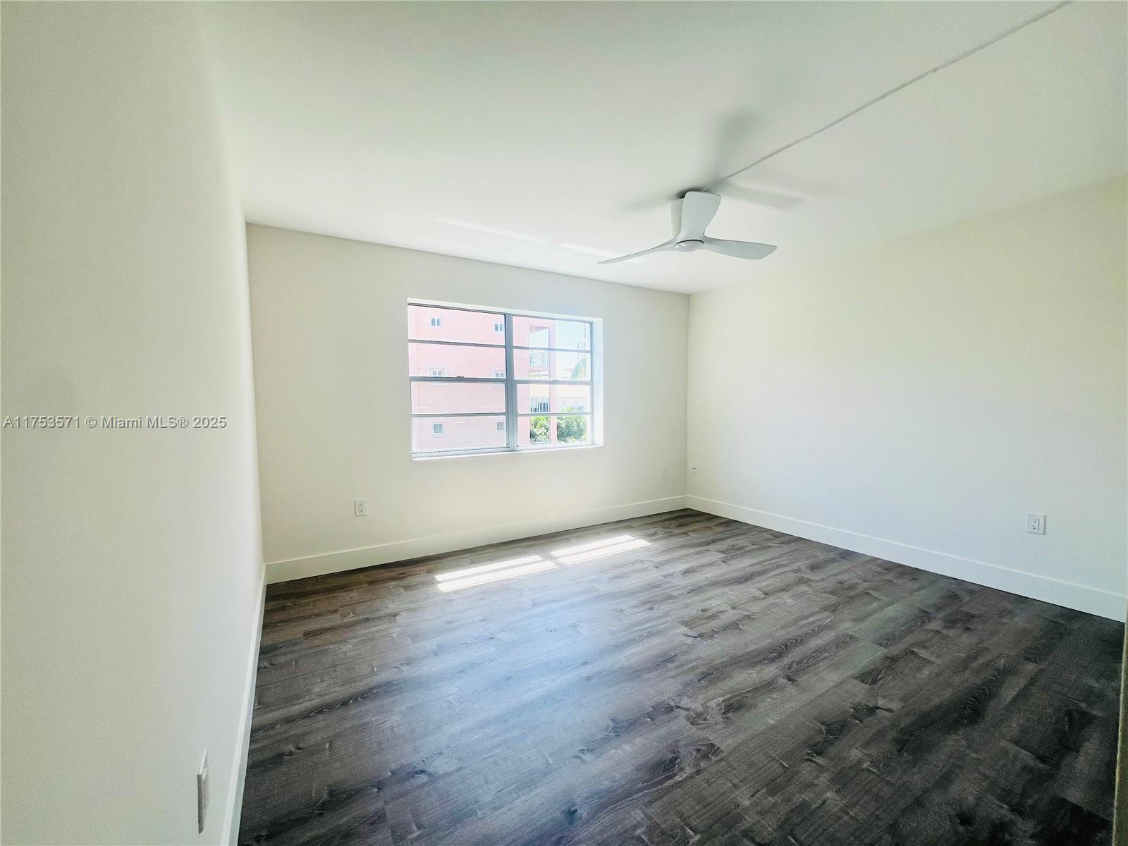 201 Jefferson Ave # 4C