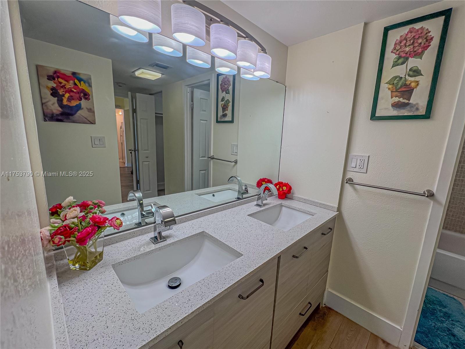 3625 N Country Club Dr # 808