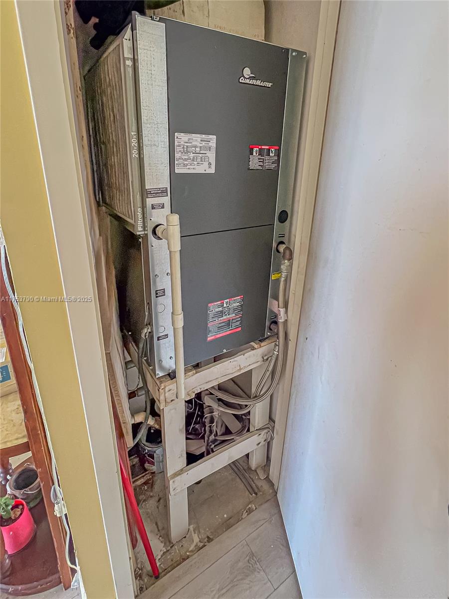 3625 N Country Club Dr # 808