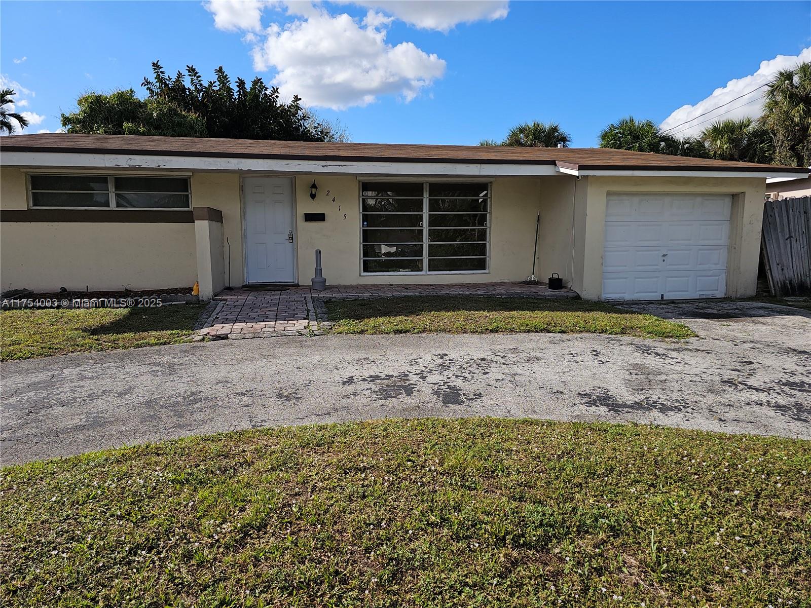 2415 NW 73rd Ave