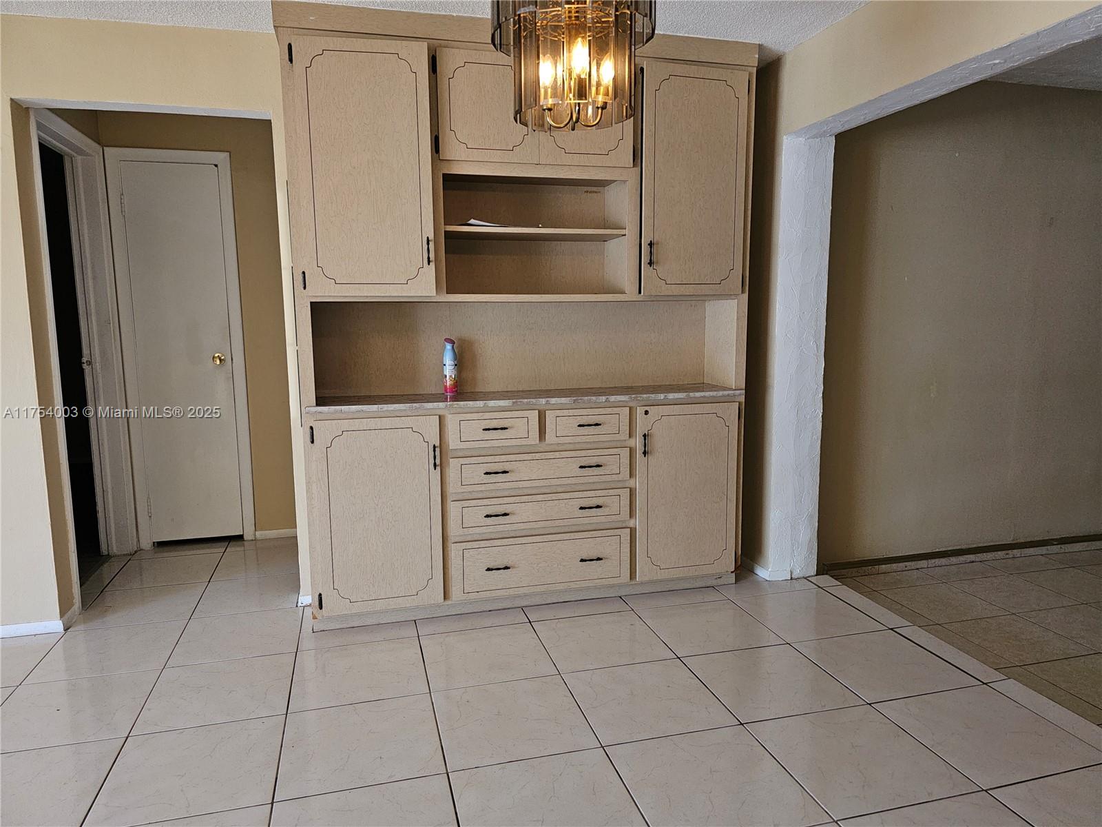 2415 NW 73rd Ave