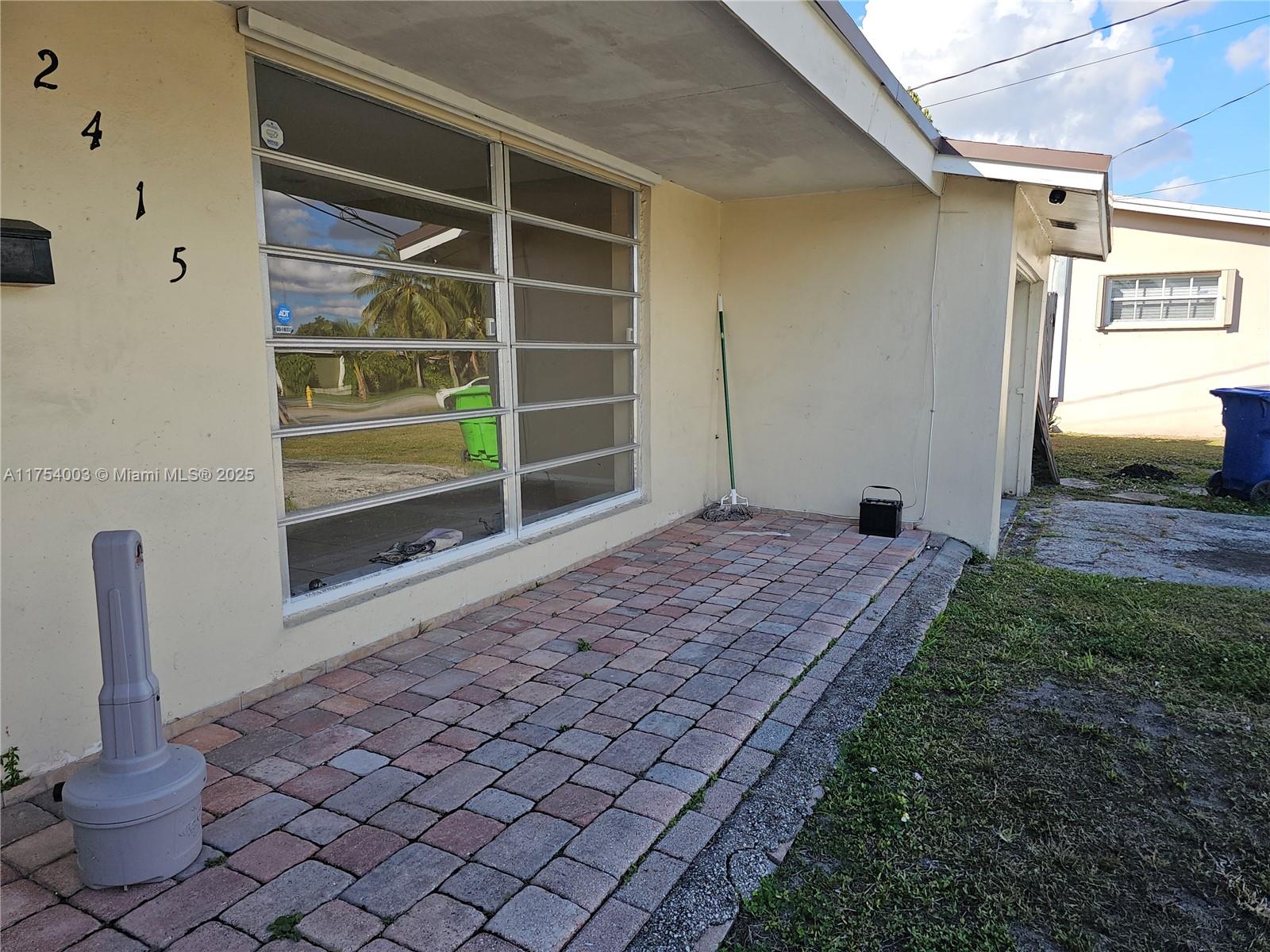 2415 NW 73rd Ave
