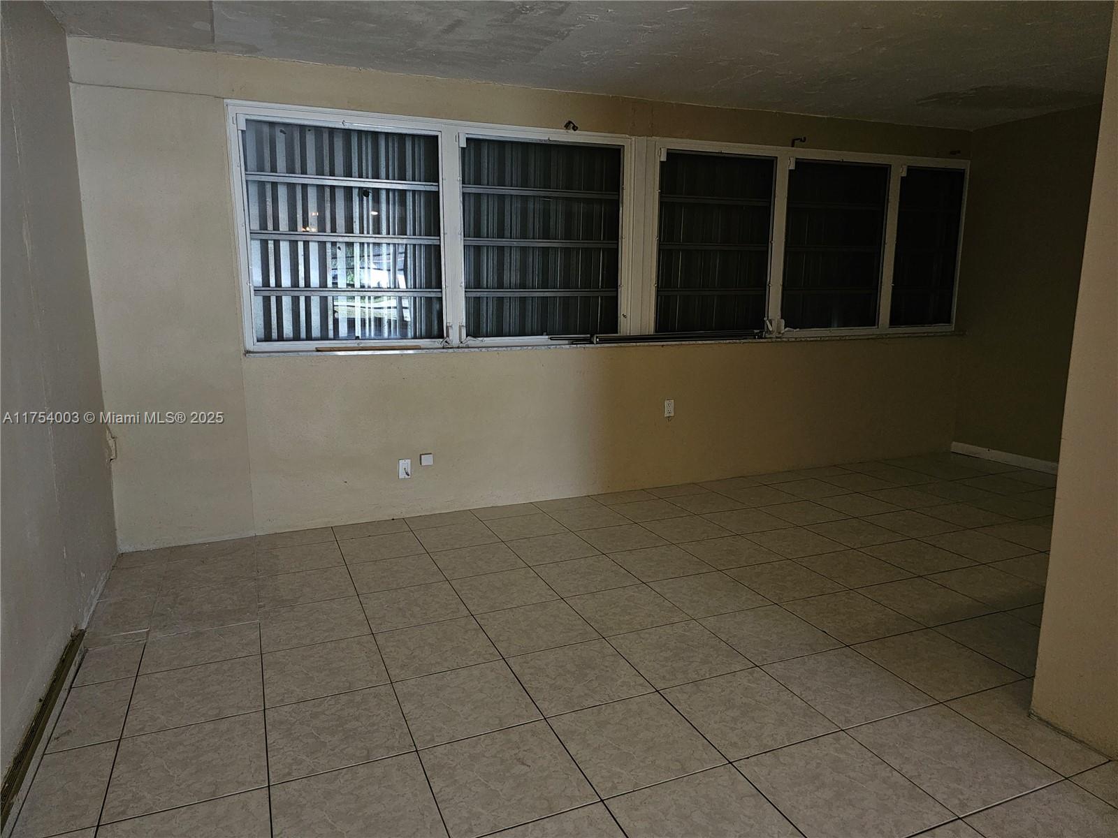 2415 NW 73rd Ave