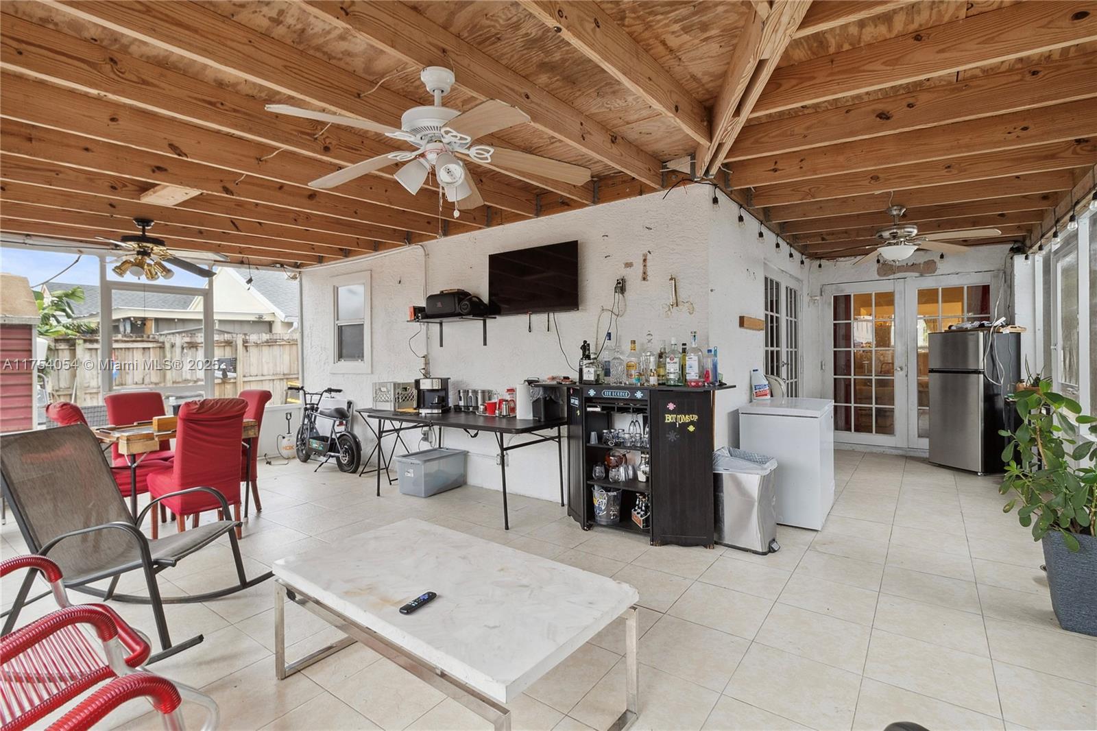 791 SW 10th St