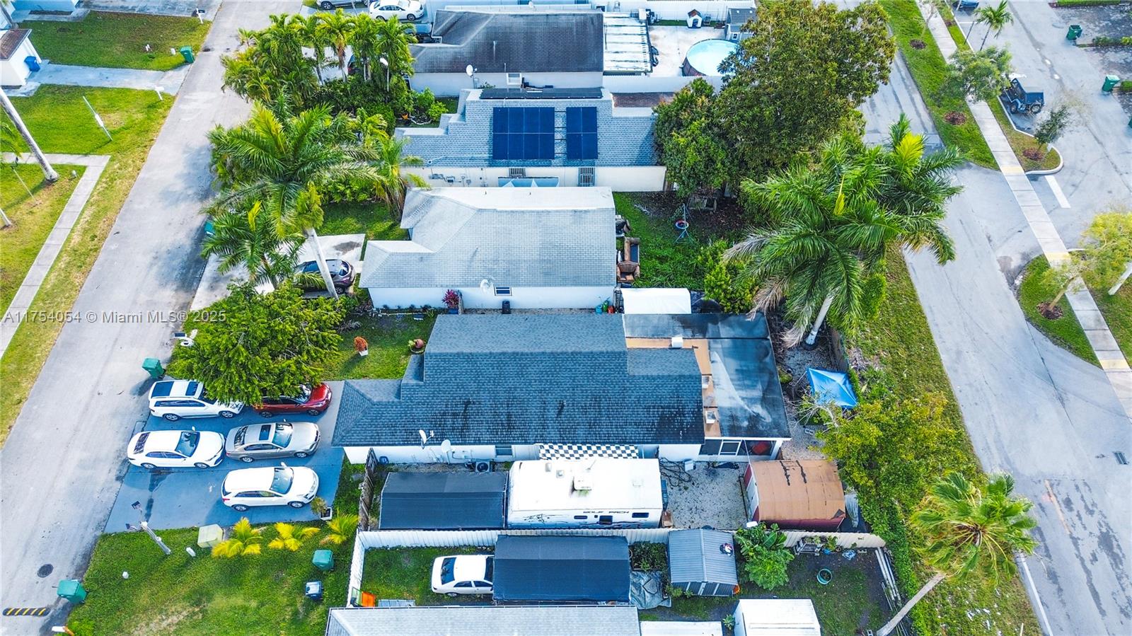 791 SW 10th St