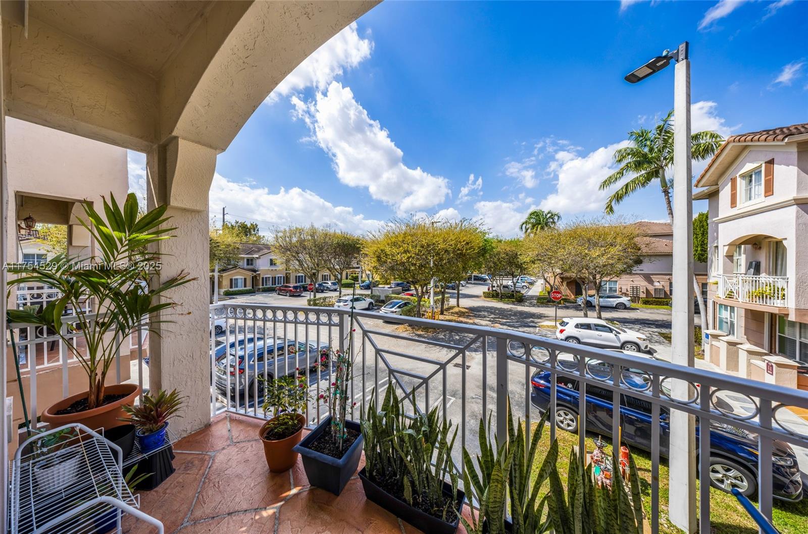 8858 W Flagler St # 210