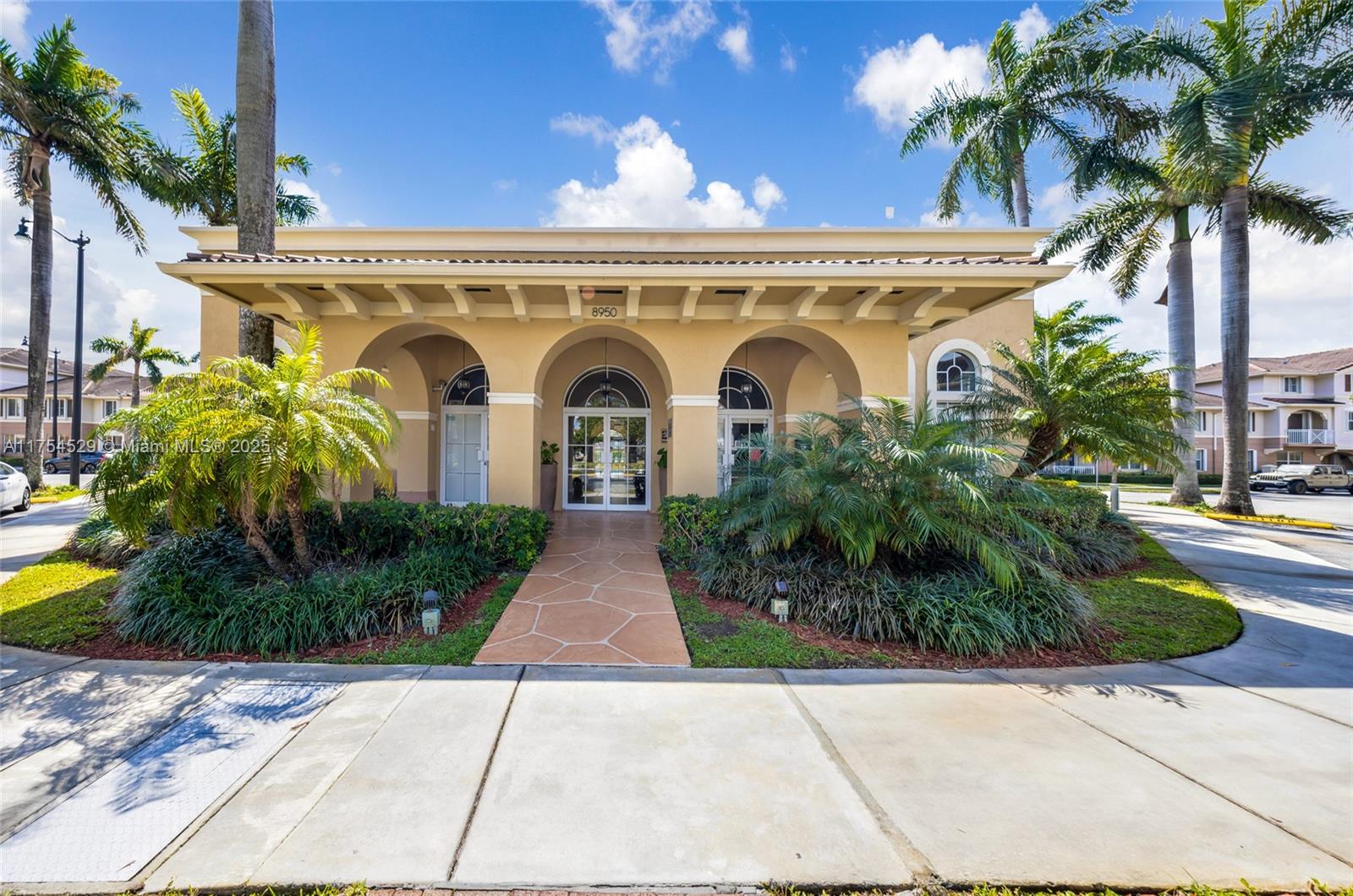 8858 W Flagler St # 210