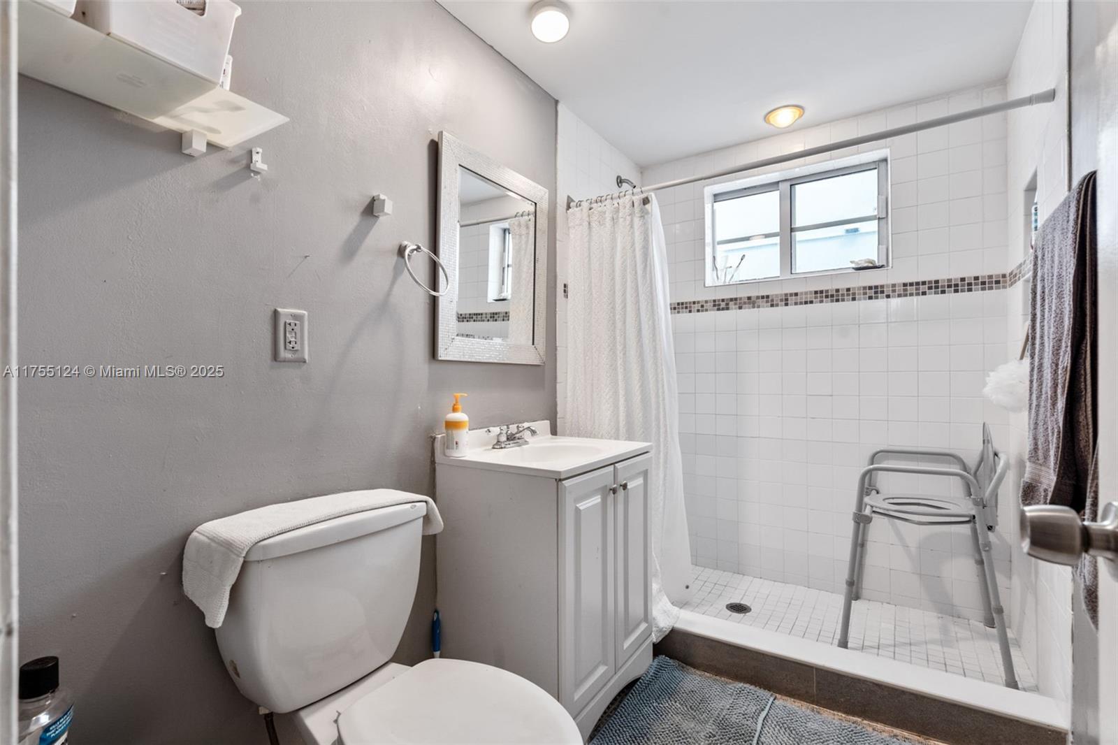 7930 Tatum Waterway Dr # S7