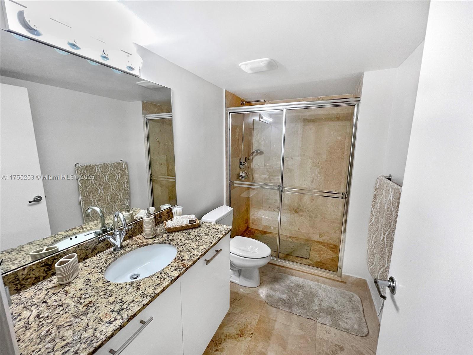 41 SE 5th St # 916