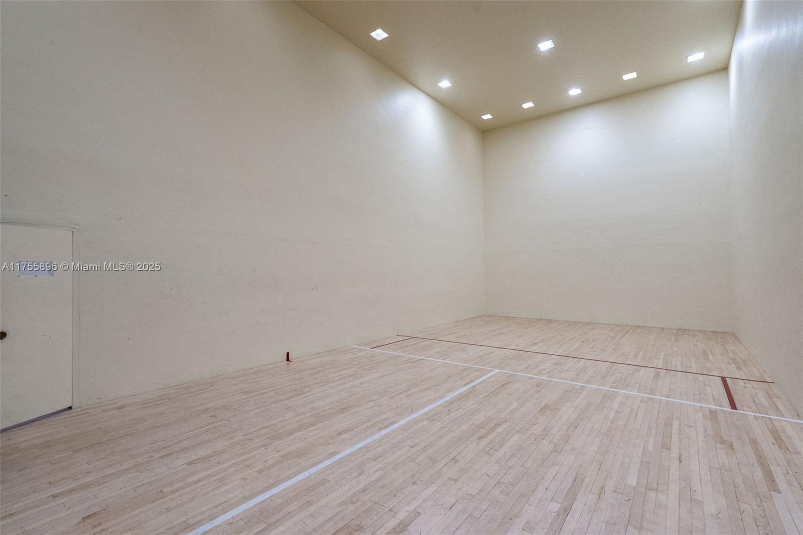 9201 Sunrise Lakes Blvd Unit: 306