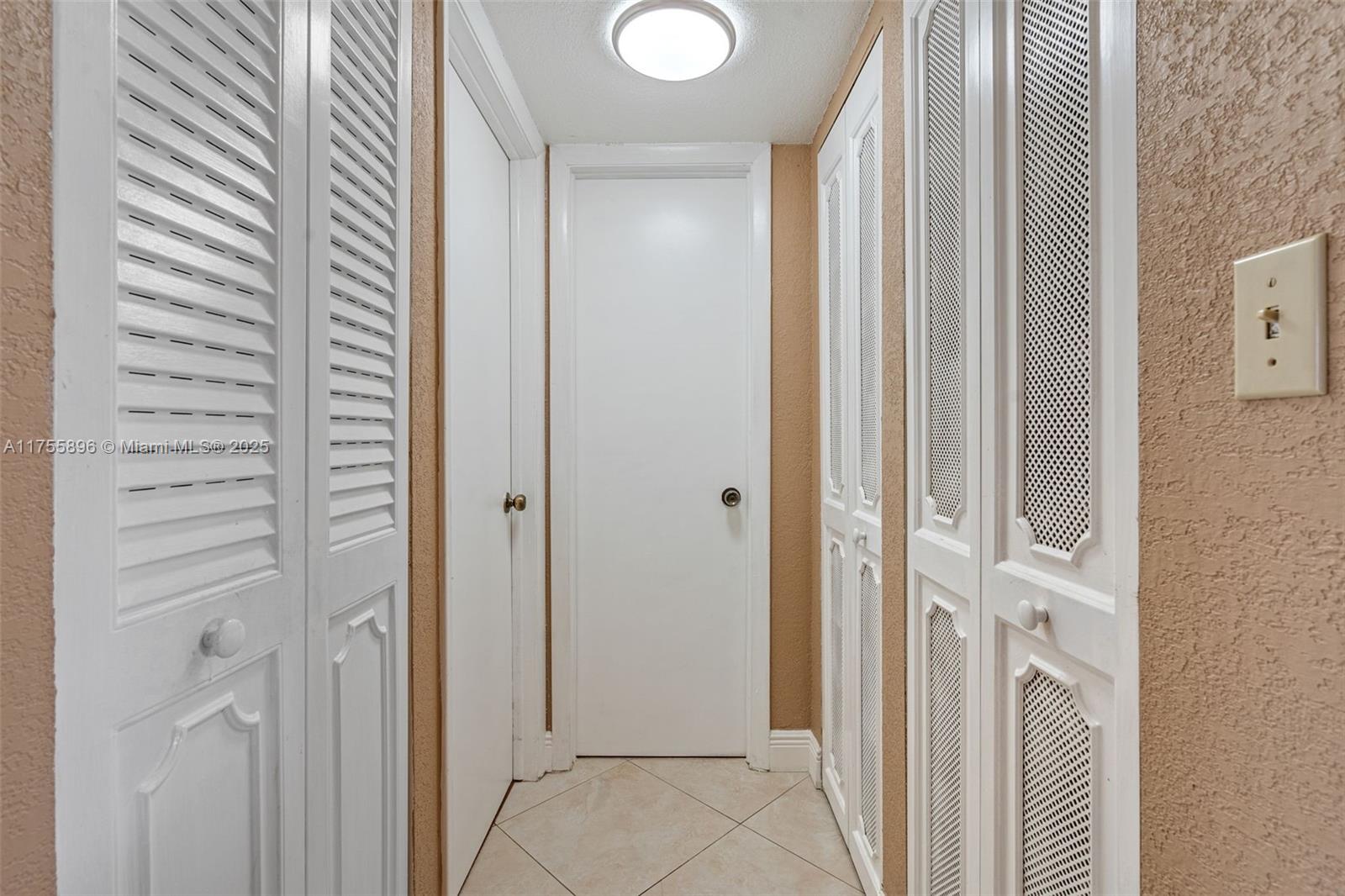 9201 Sunrise Lakes Blvd Unit: 306