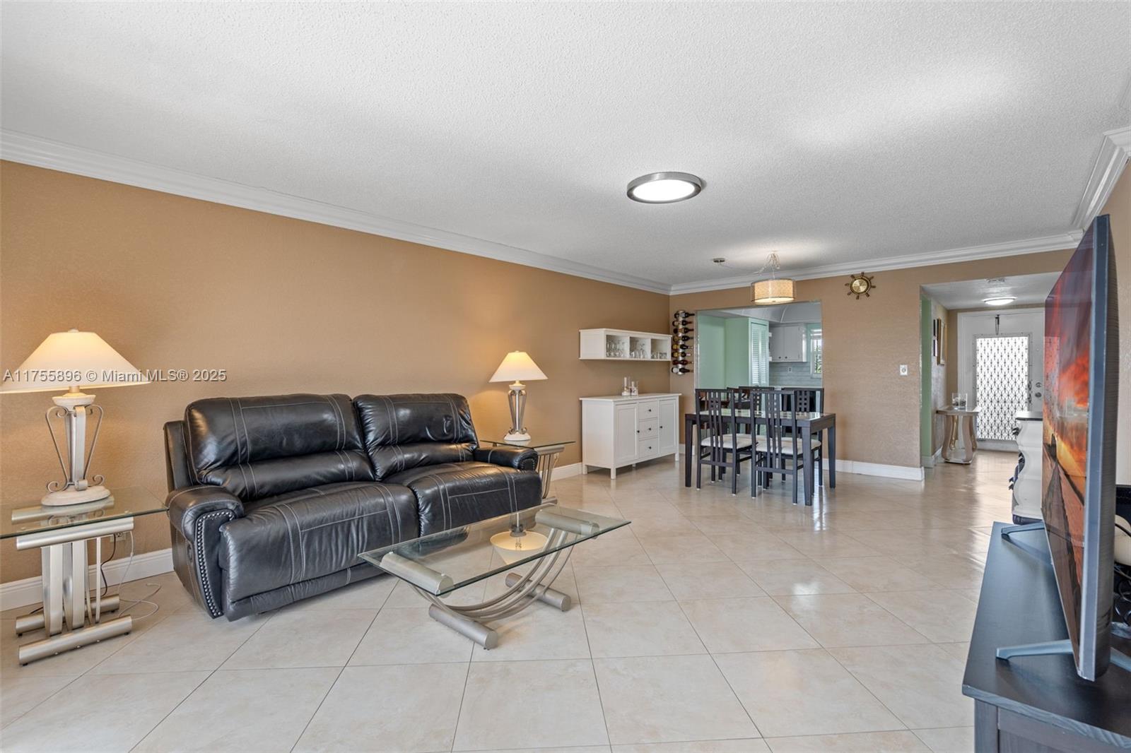 9201 Sunrise Lakes Blvd Unit: 306