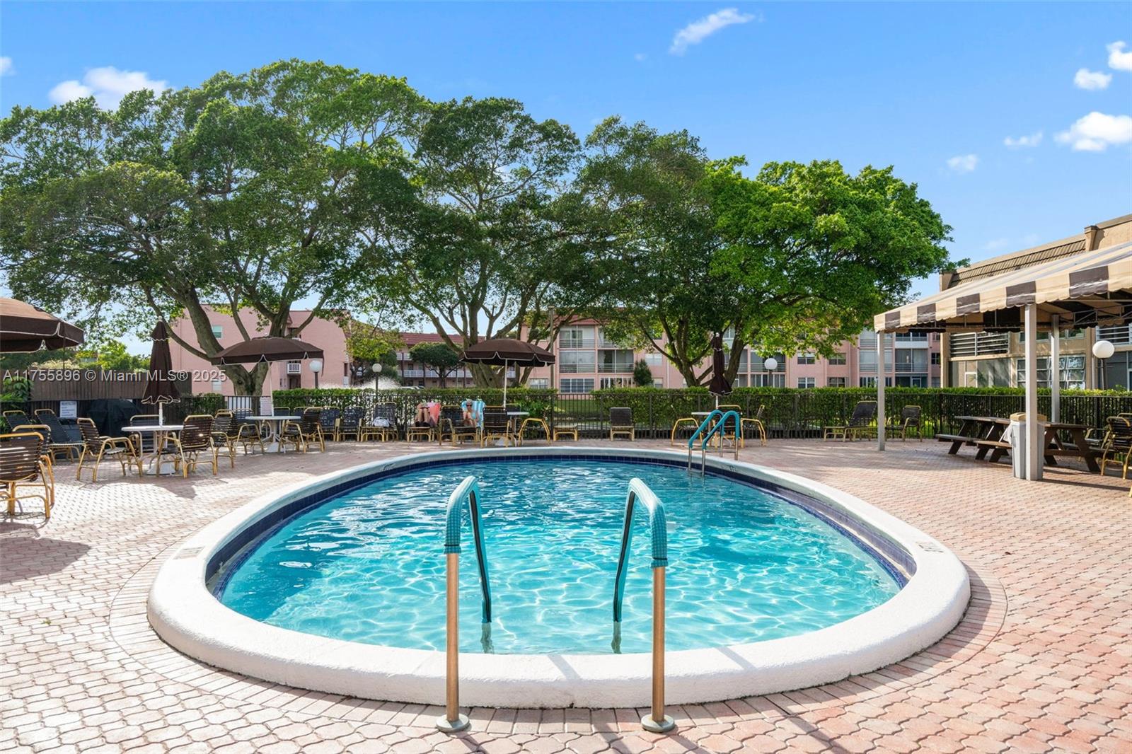 9201 Sunrise Lakes Blvd Unit: 306