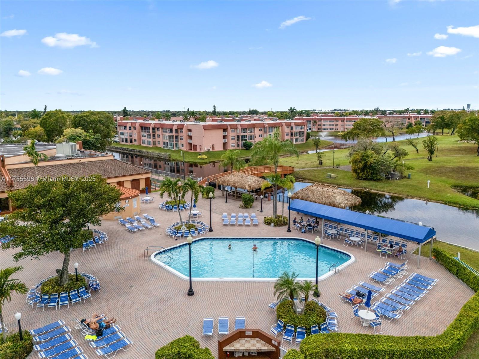 9201 Sunrise Lakes Blvd Unit: 306
