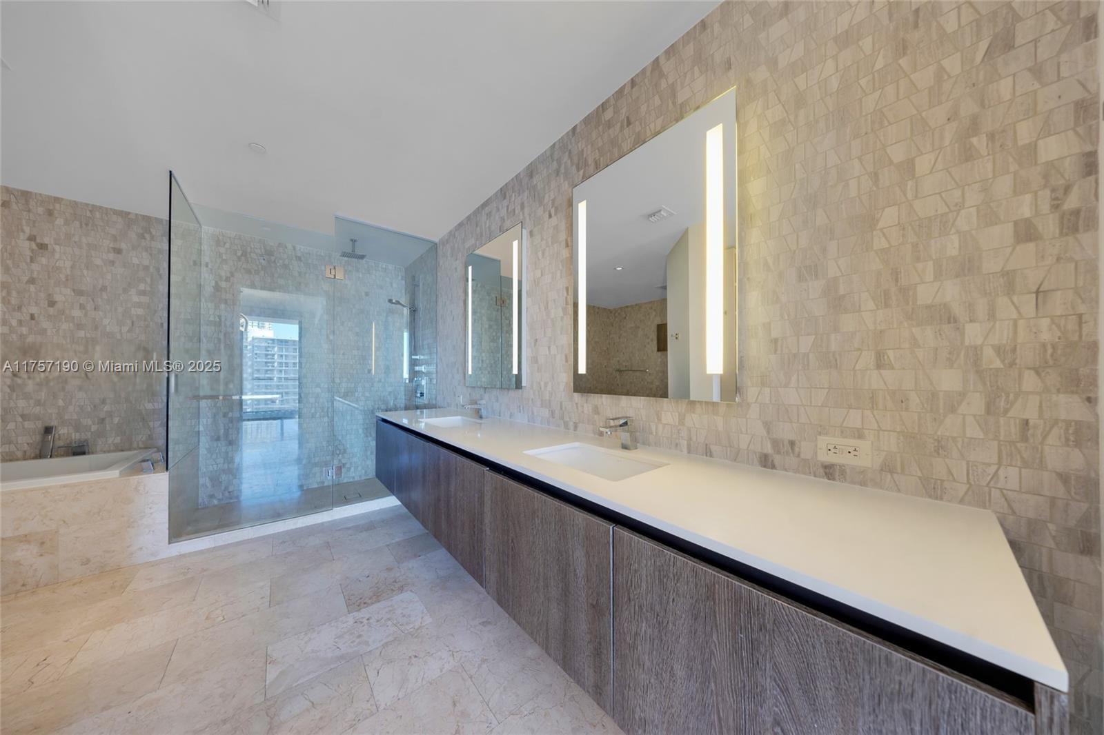 68 SE 6th St # 2402
