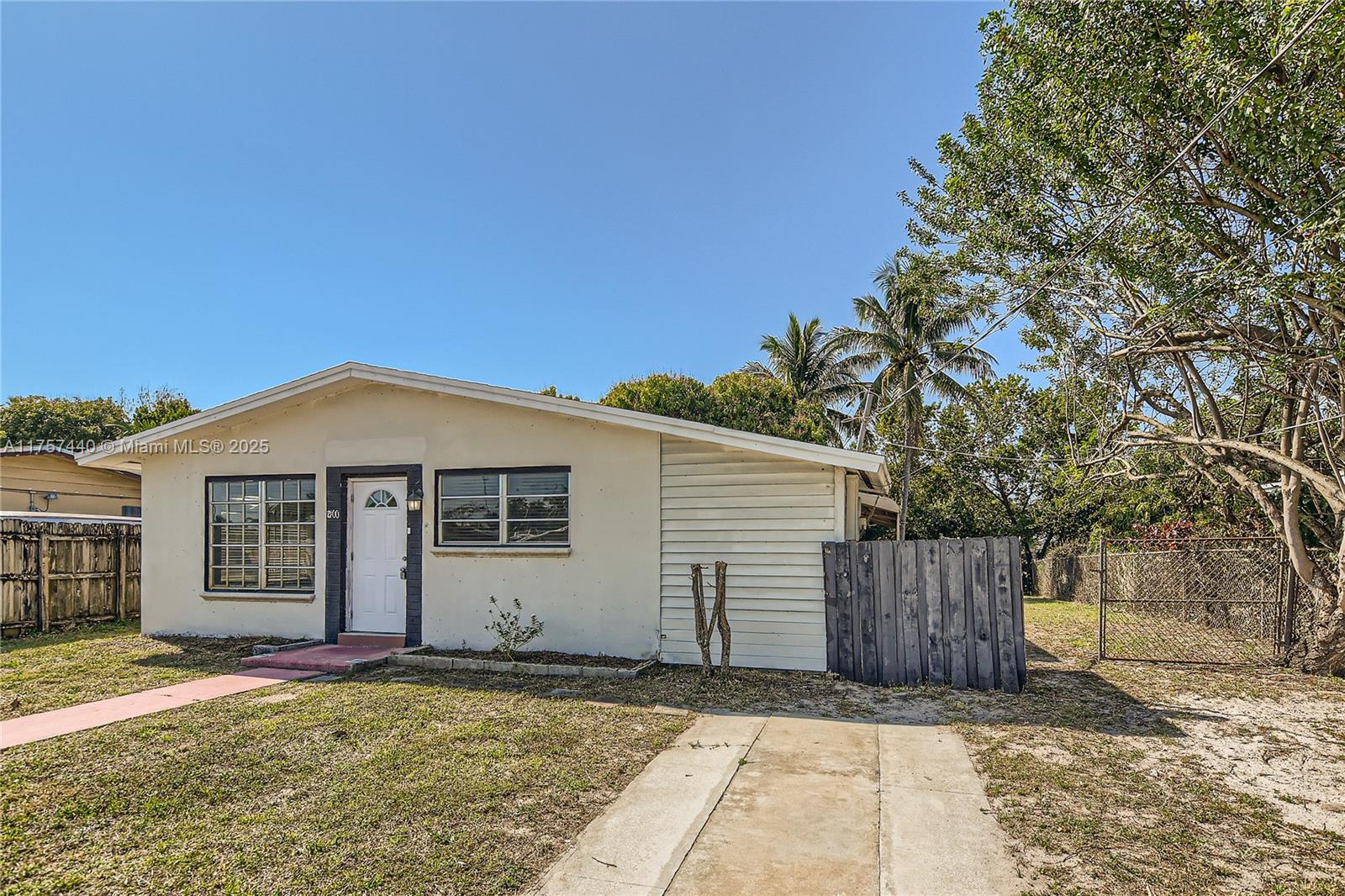 2100 SW 68th Way