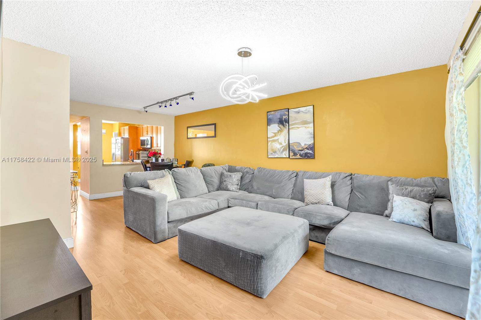 434 NE 210th Cir Ter # 4A Unit: 203-4A