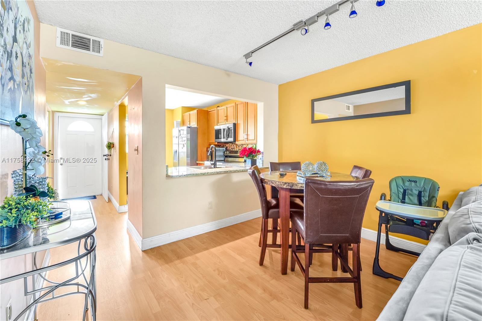 434 NE 210th Cir Ter # 4A Unit: 203-4A