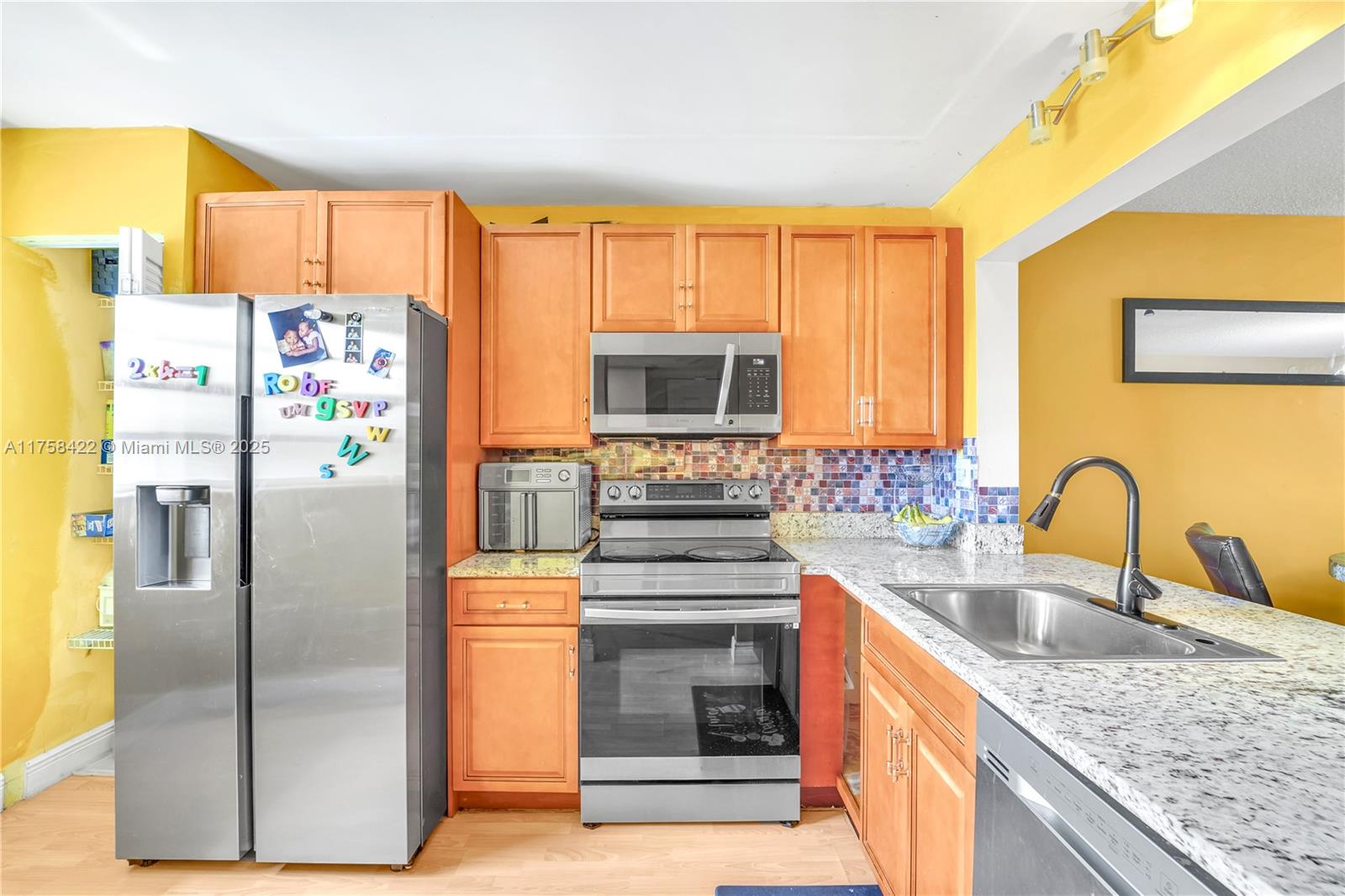 434 NE 210th Cir Ter # 4A Unit: 203-4A