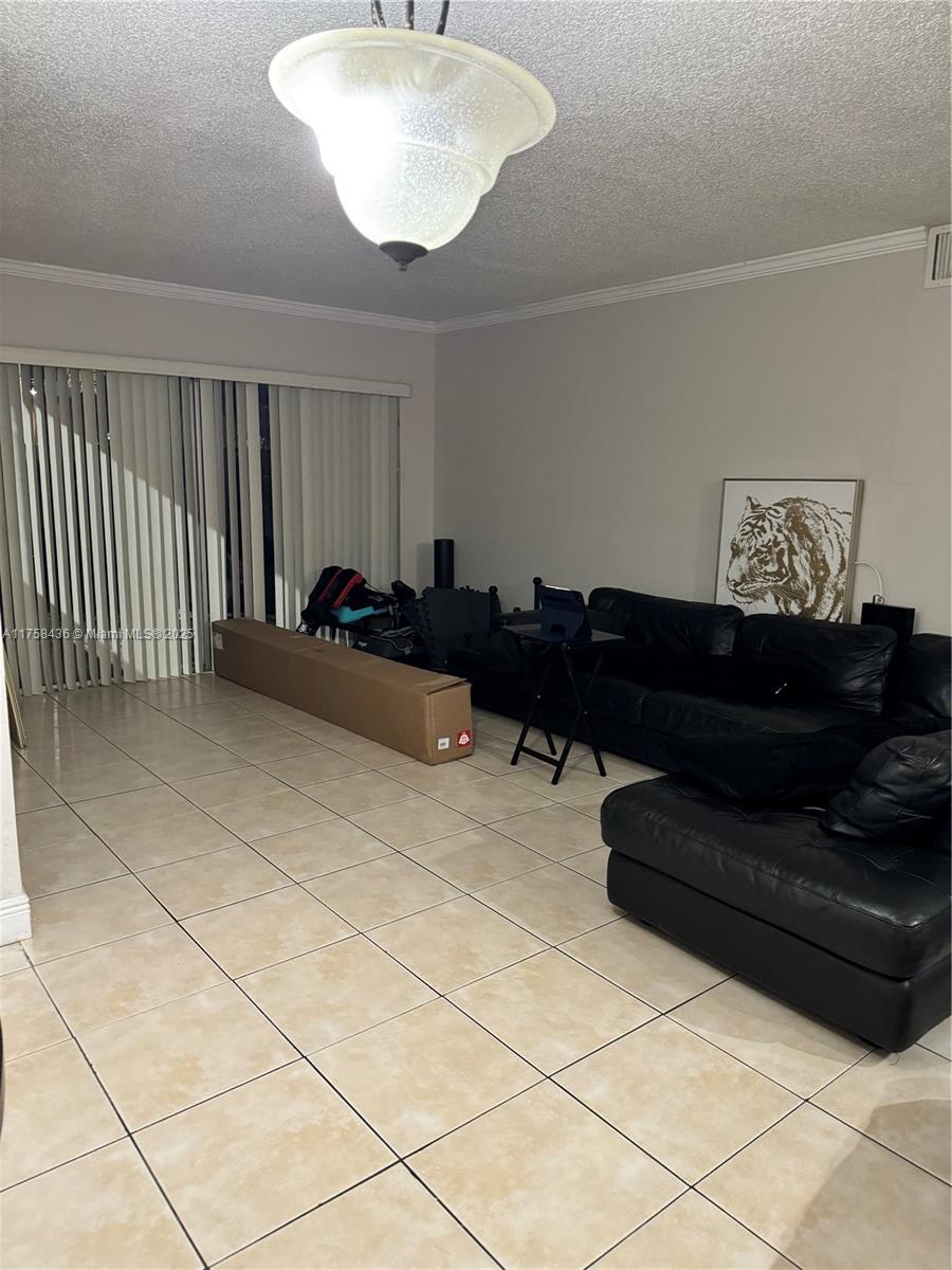 4460 NW 79th Ave # 1D