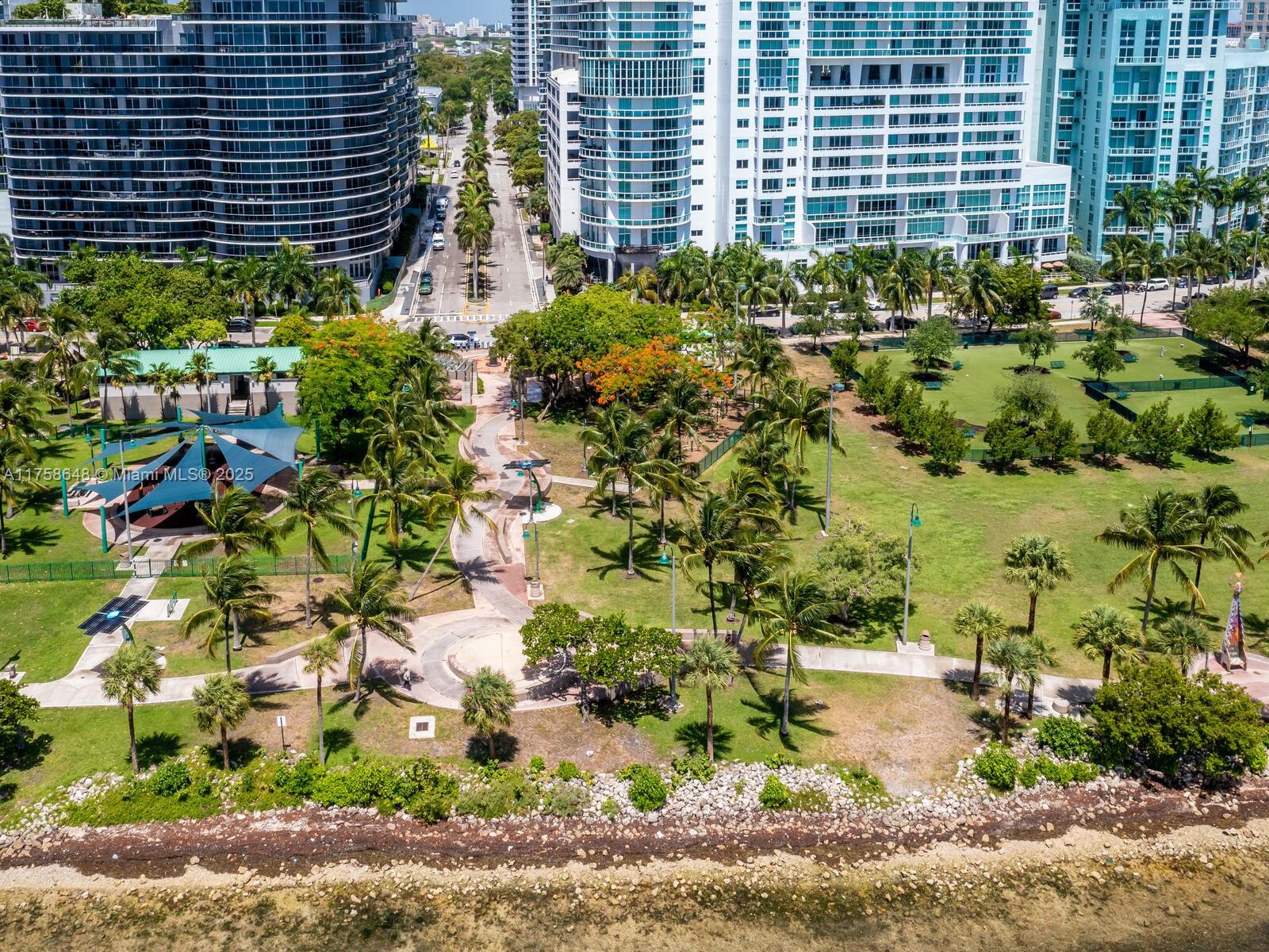 1800 N Bayshore Dr # 1904
