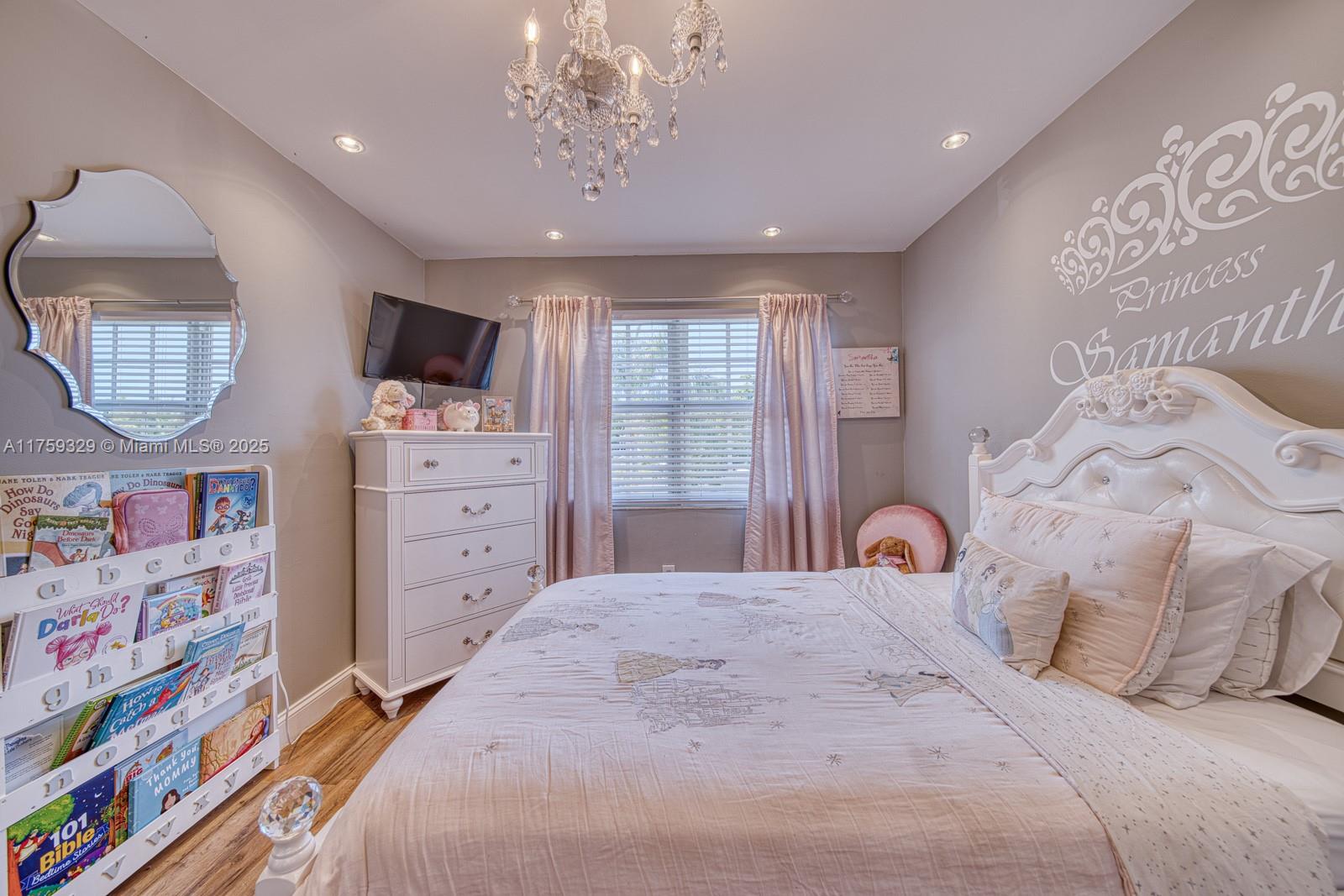 22908 Old Inlet Bridge Dr