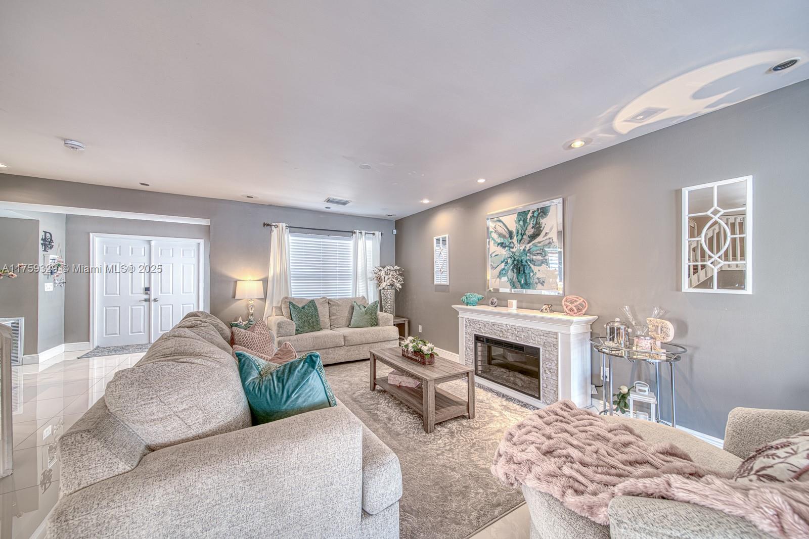 22908 Old Inlet Bridge Dr