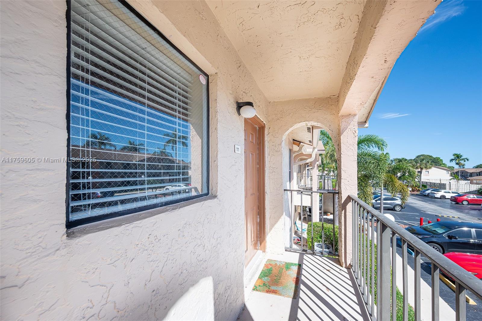 9539 Boca Cove Cir # 111