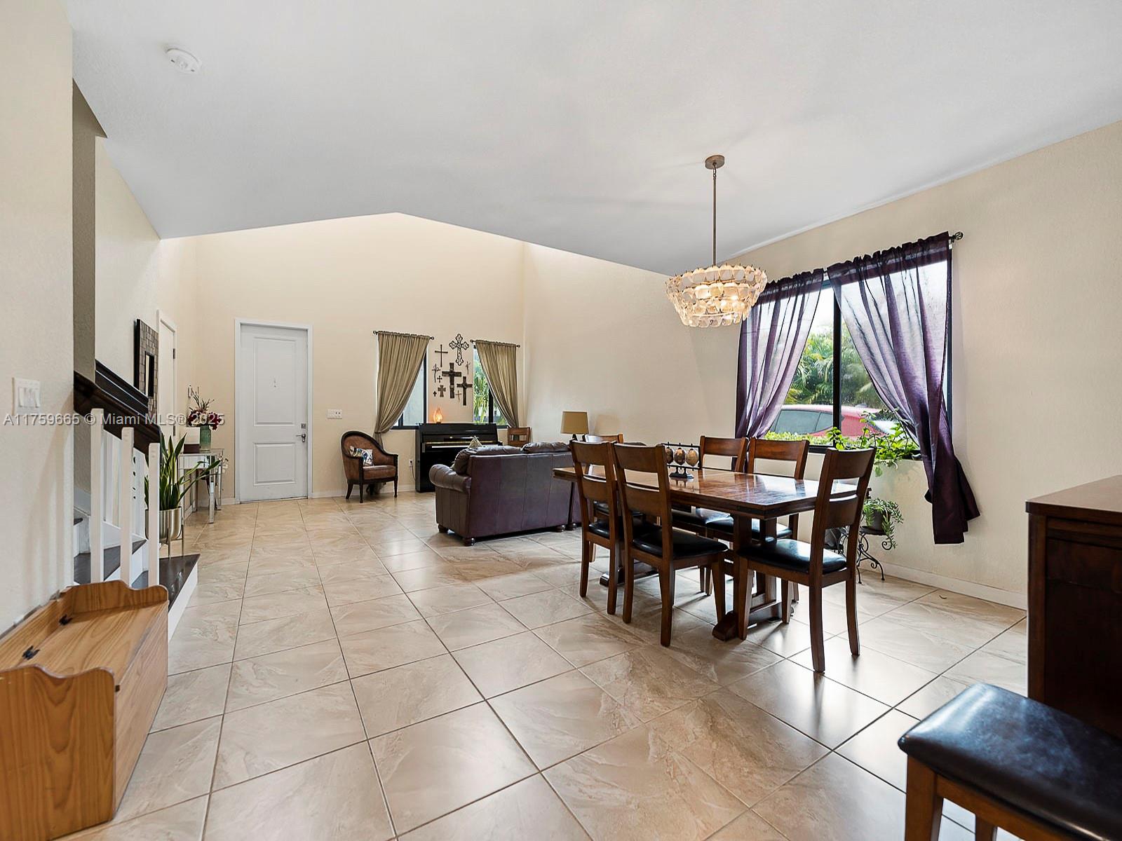 16820 SW 109th Pl