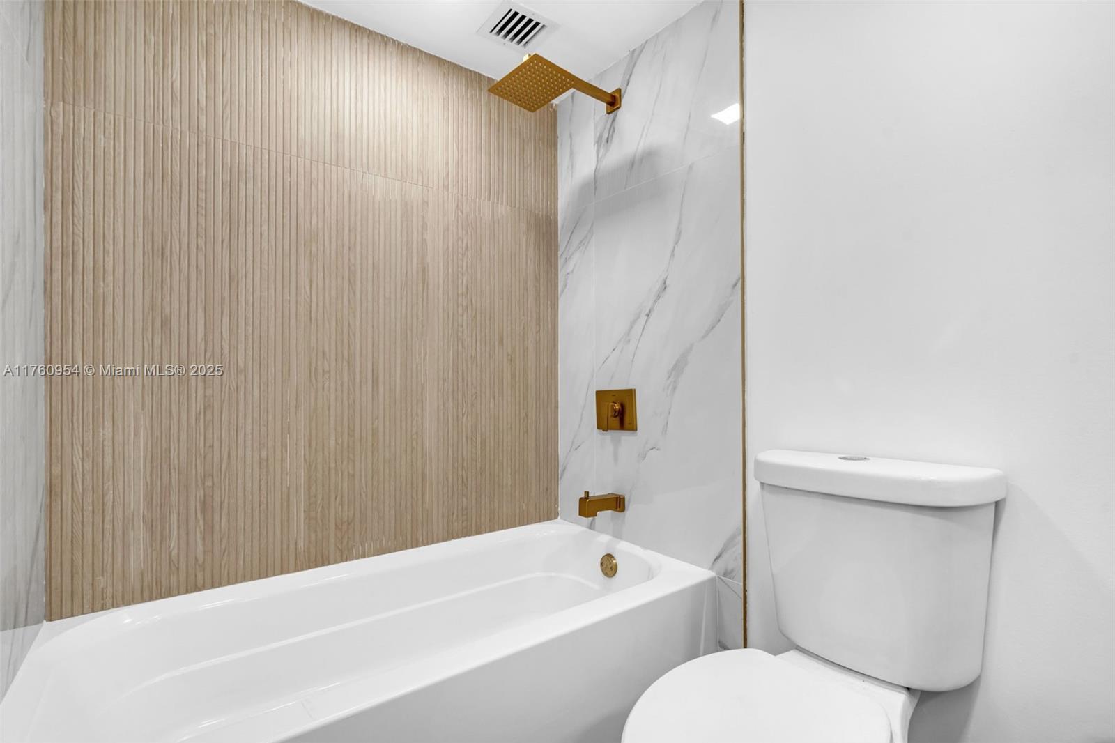 17560 Atlantic Blvd # 409