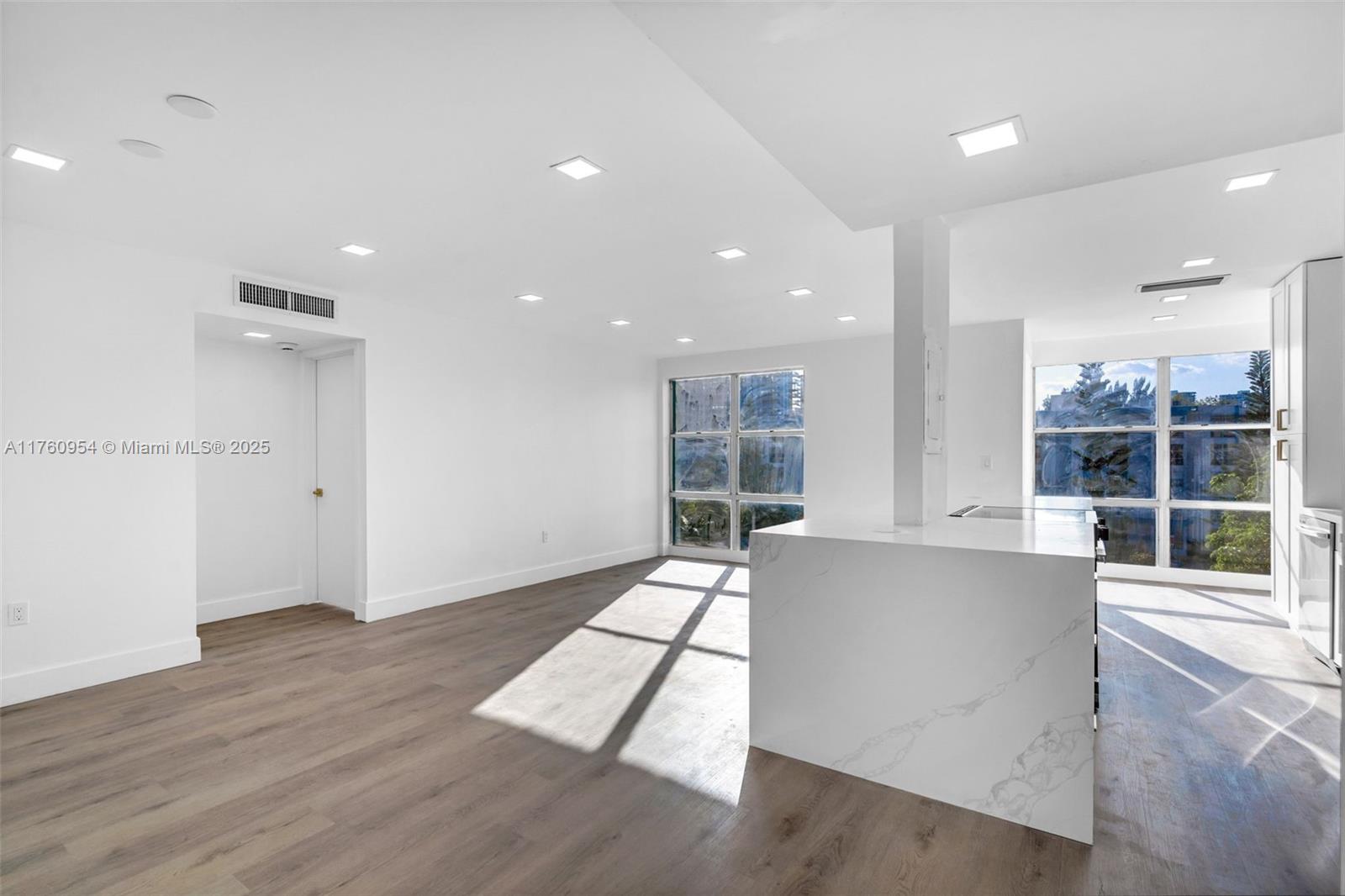 17560 Atlantic Blvd # 409